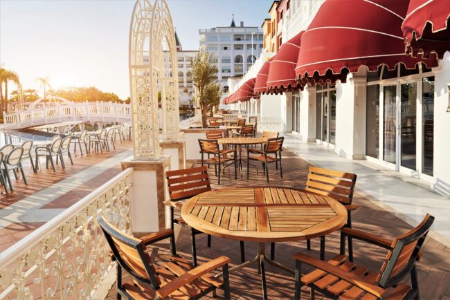 mesas para hosteleria en madrid - mesa de bar en terraza