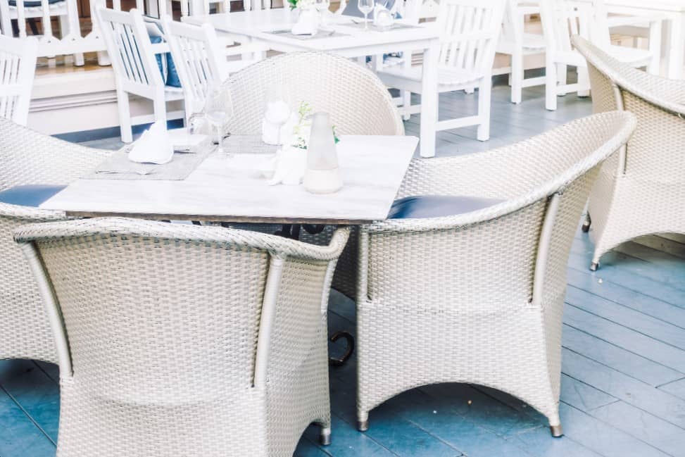 Tiendas de mobiliario de hostelería en Madrid - Blanco