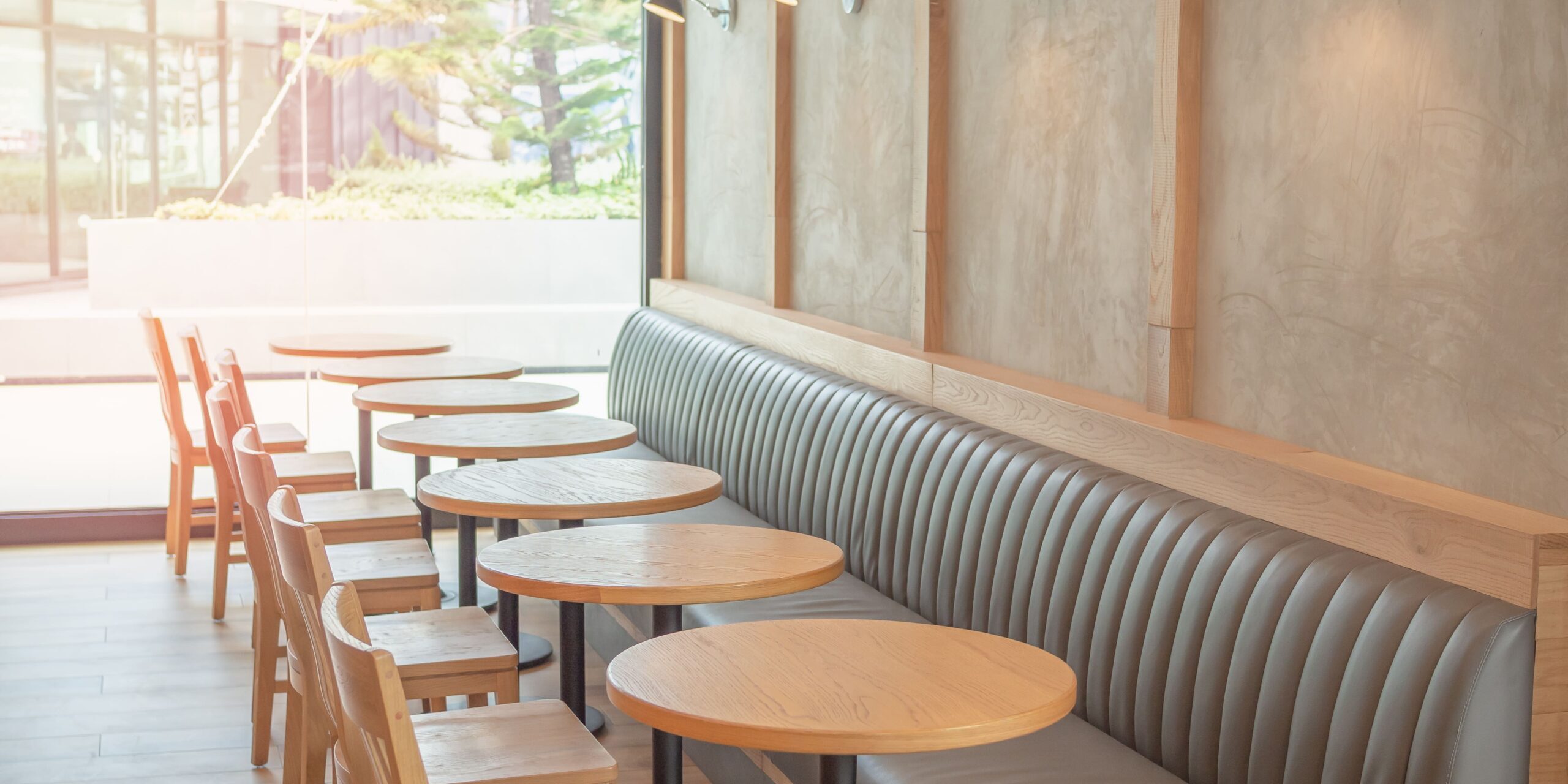 mesas para hostelería en Madrid – mesas juntas empresa de equipamiento para hosteleria en madrid - mesas redondas