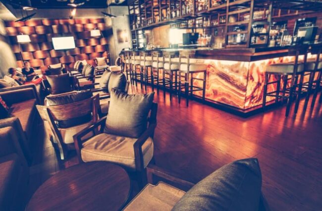 mobiliario para bares en madrid - Marrón