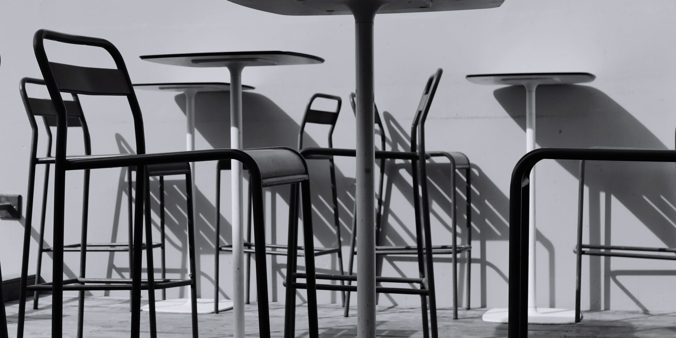 Comprar Mesas para Terraza Bar en Madrid - altas