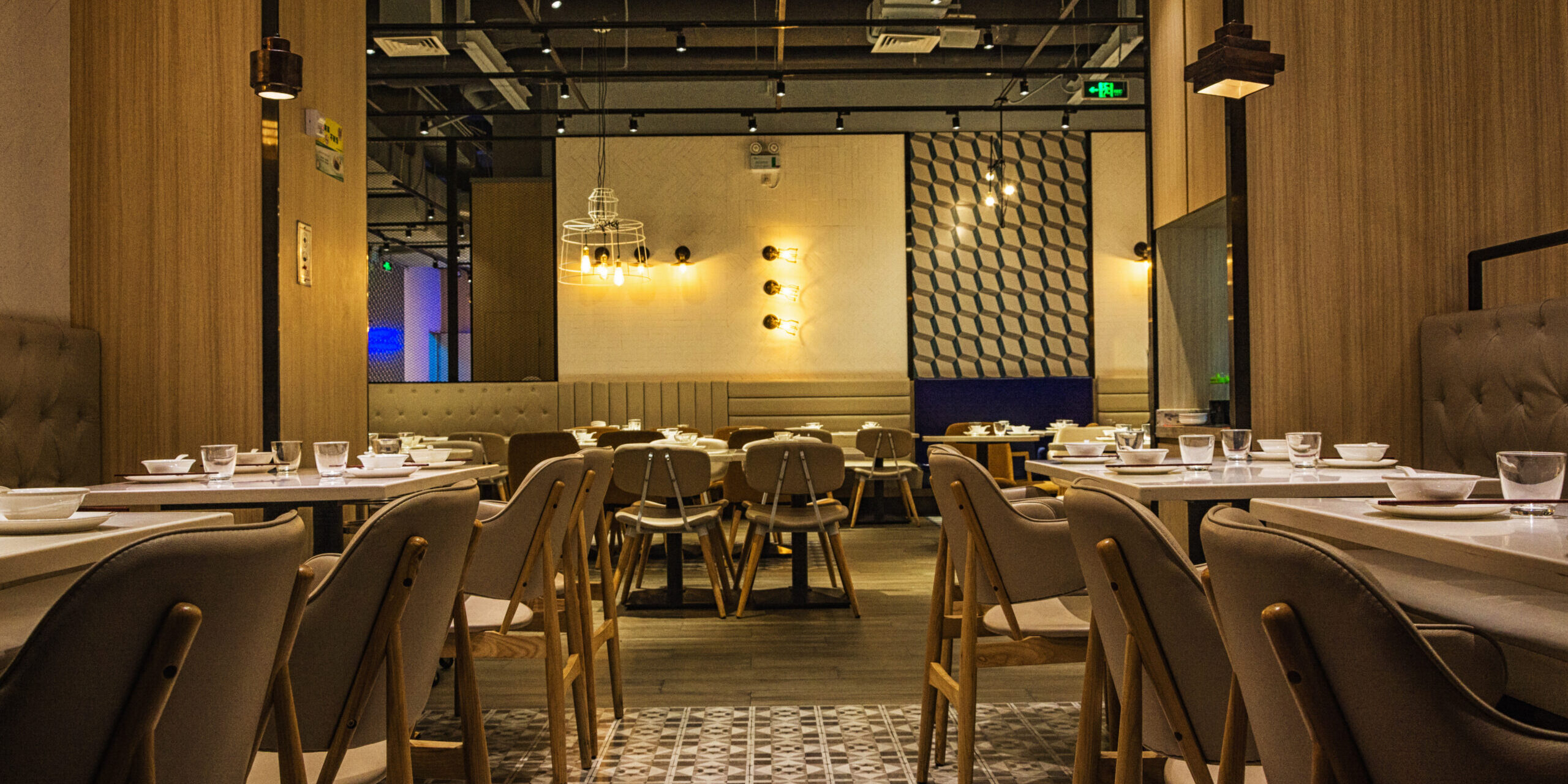 muebles para hosteleria en madrid - interior restaurante