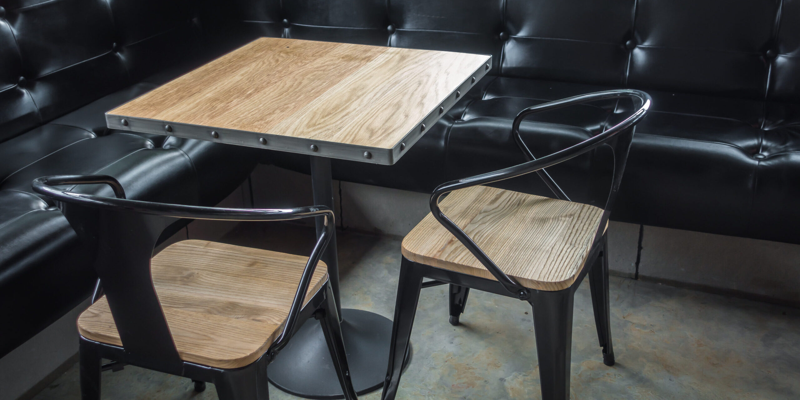 complementos para hosteleria en madrid – sillas negra con madera complementos para hosteleria en madrid - sillas negra con madera