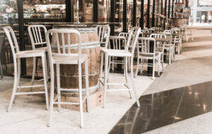 complementos para hosteleria en madrid - taburetes barril
