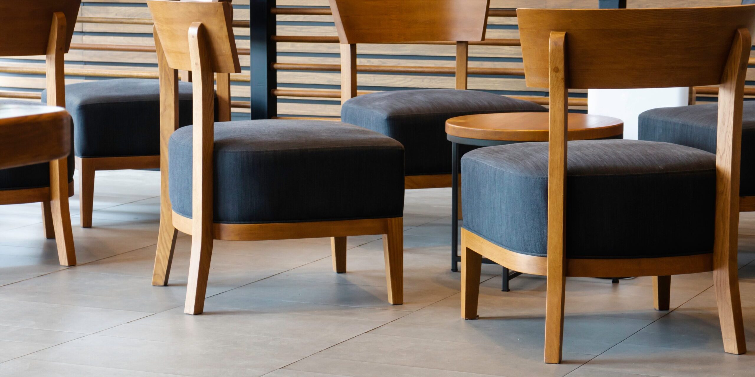 muebles de hostelería en Madrid – sillas tapizadas muebles de hostelería en Madrid - sillas tapizadas